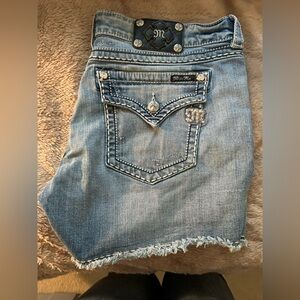 Miss Me Shorts Size 34